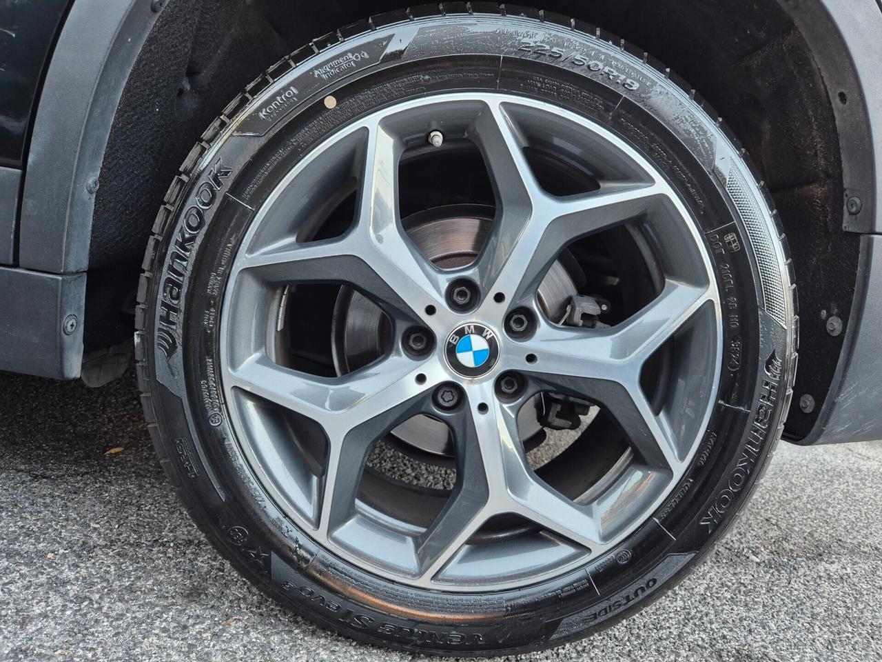 Bmw X1 sDrive18d xLine LED PELLE 18