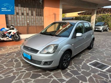 Ford Fiesta 1.2 16V 5p. Ghia