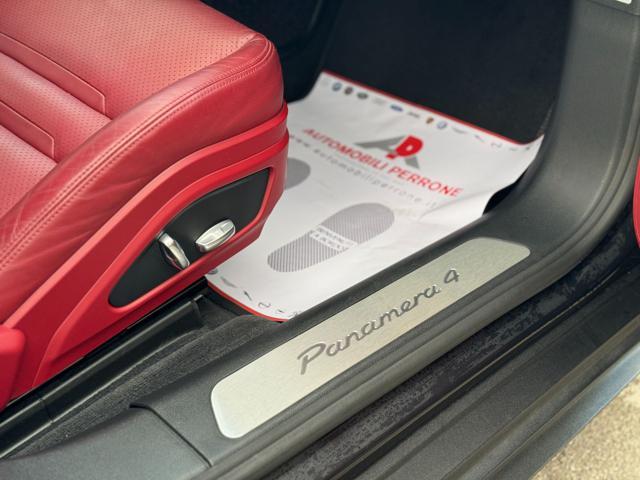PORSCHE Panamera 3.0i 4 330cv (Tetto/PelleCartier/APP/Navi/Retro)