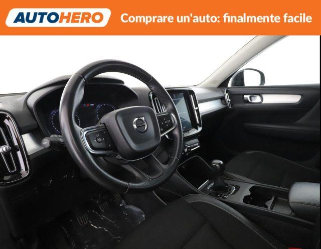 VOLVO XC40 T3 Momentum