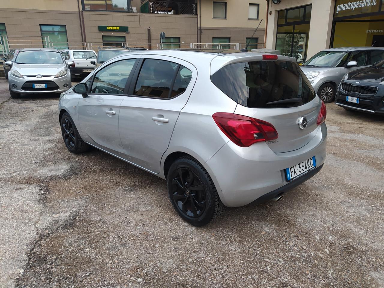Opel Corsa 1.2 5 porte Innovation Neopatentati