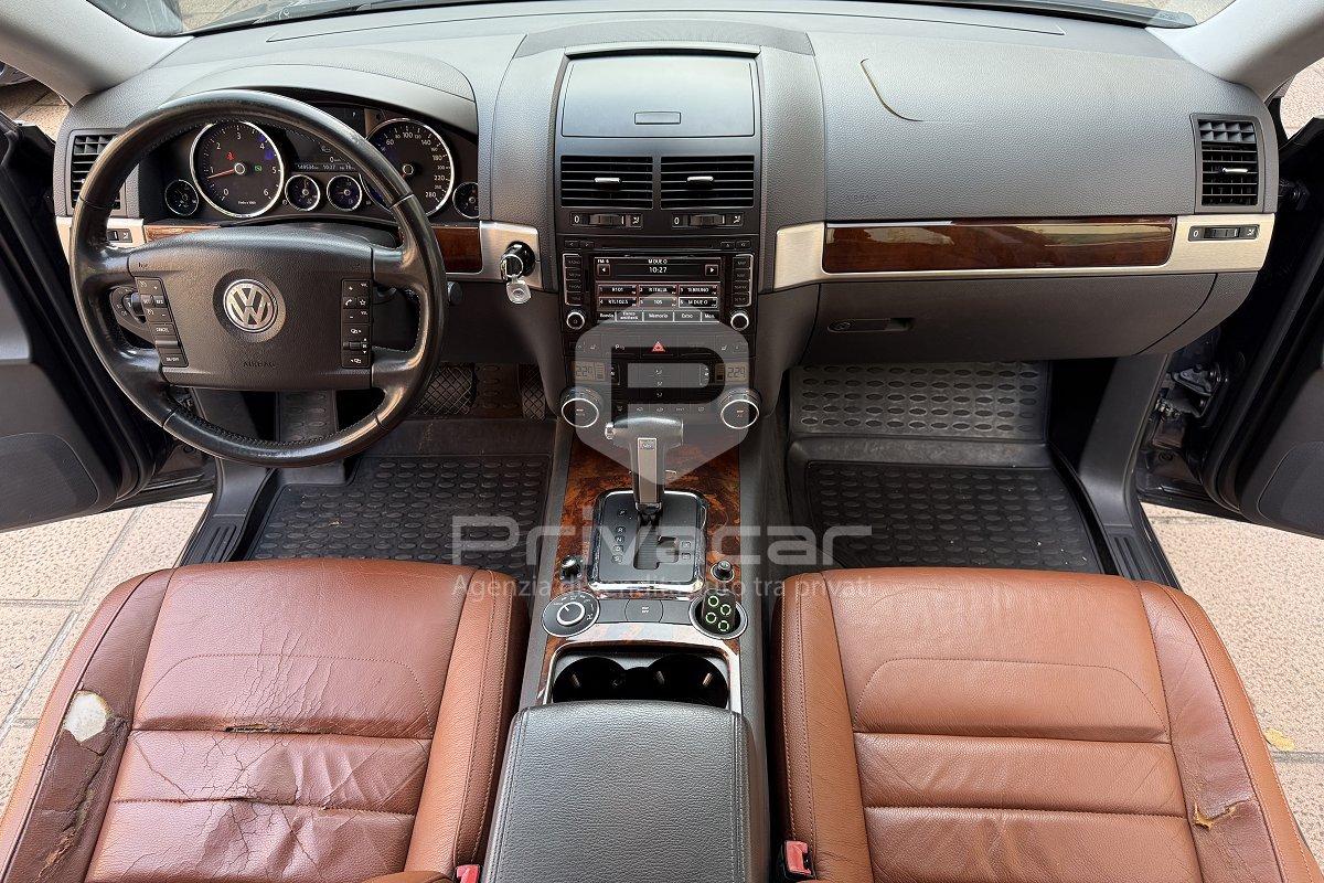 VOLKSWAGEN Touareg 3.0/240CV V6 TDI DPF tip. Executive
