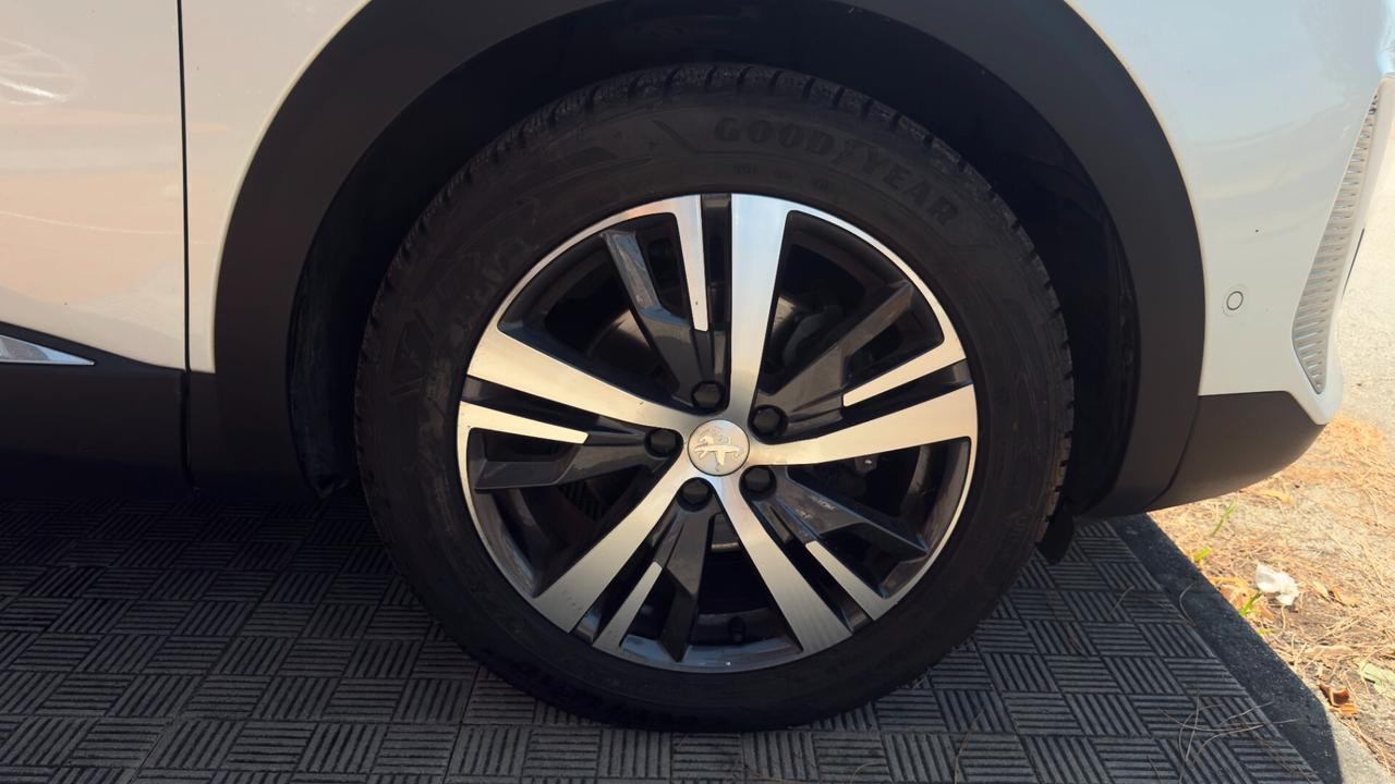Peugeot 3008 BlueHDi 130 S&S EAT8 Allure Pack