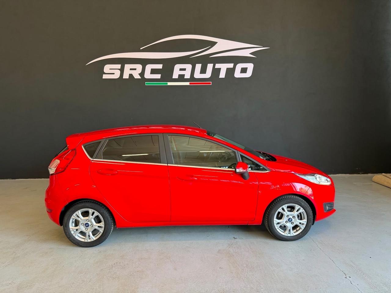 Ford Fiesta 1.0 80CV 5 porte Black & White Edition