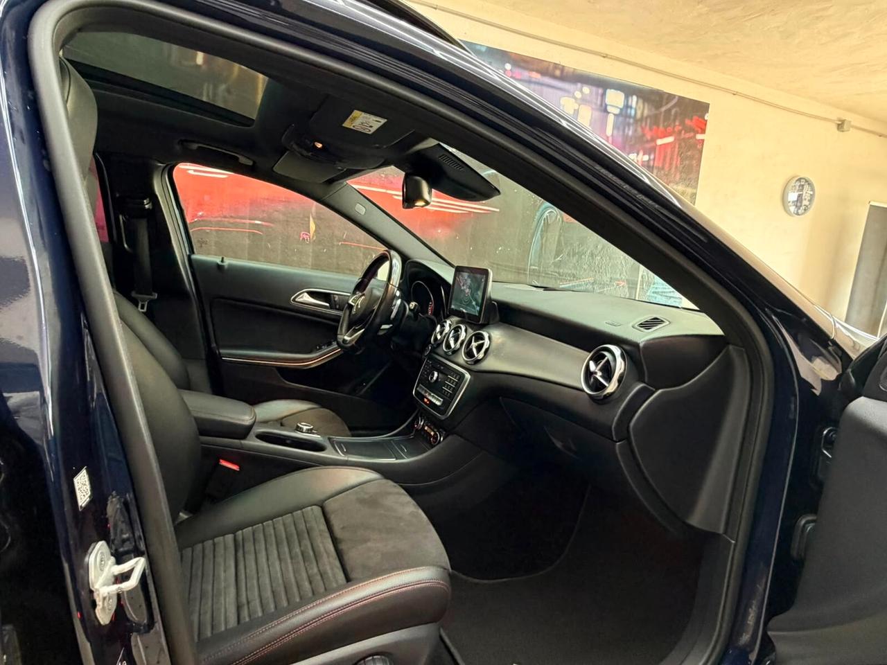 Mercedes-benz GLA 200 d Premium