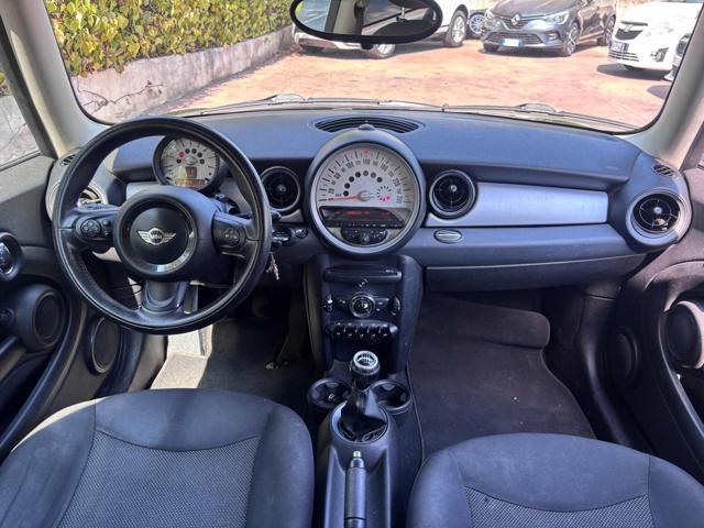MINI One 1.6 16V One (55kW)