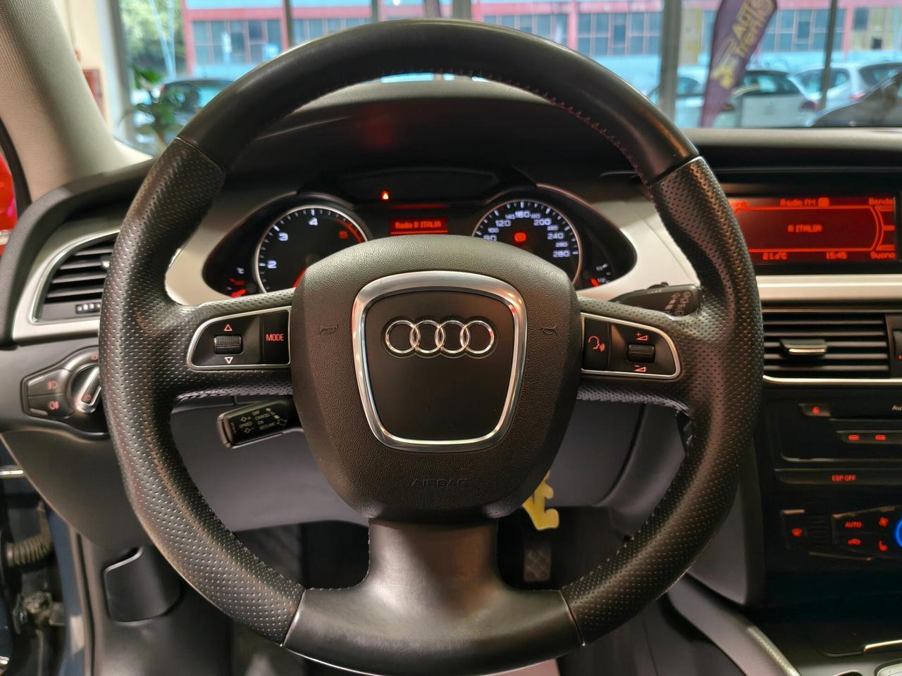 Audi A4 2.0 TDI 143CV MULTITRONIC 98.000 KM