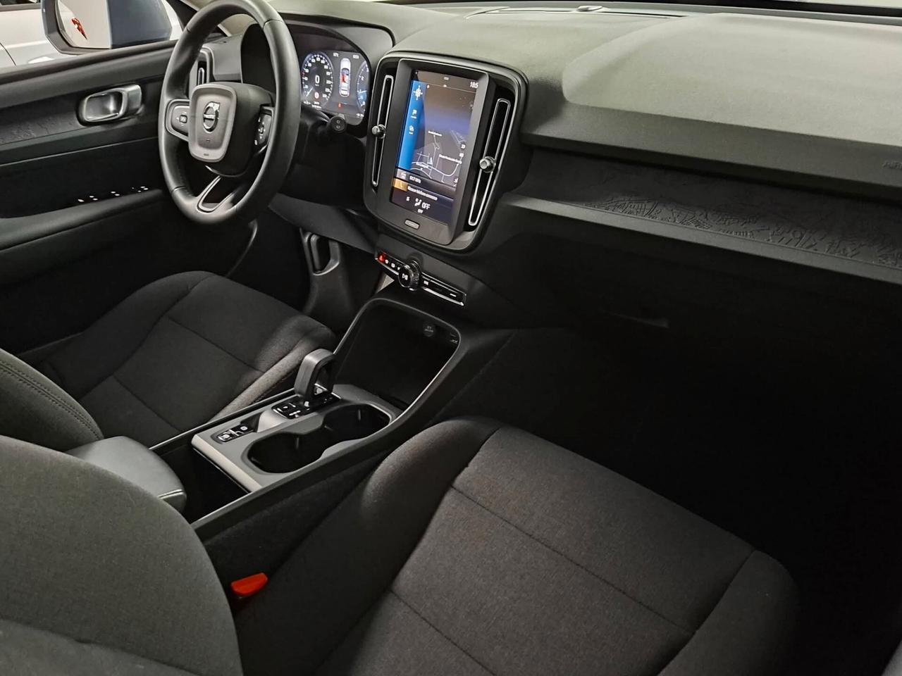 Volvo XC40 automatica 26.000km unico proprietario