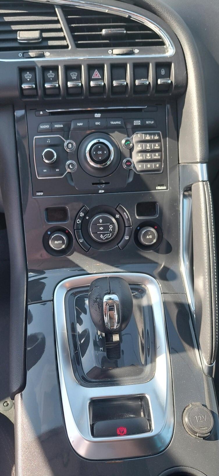 Peugeot 3008 HYbrid4