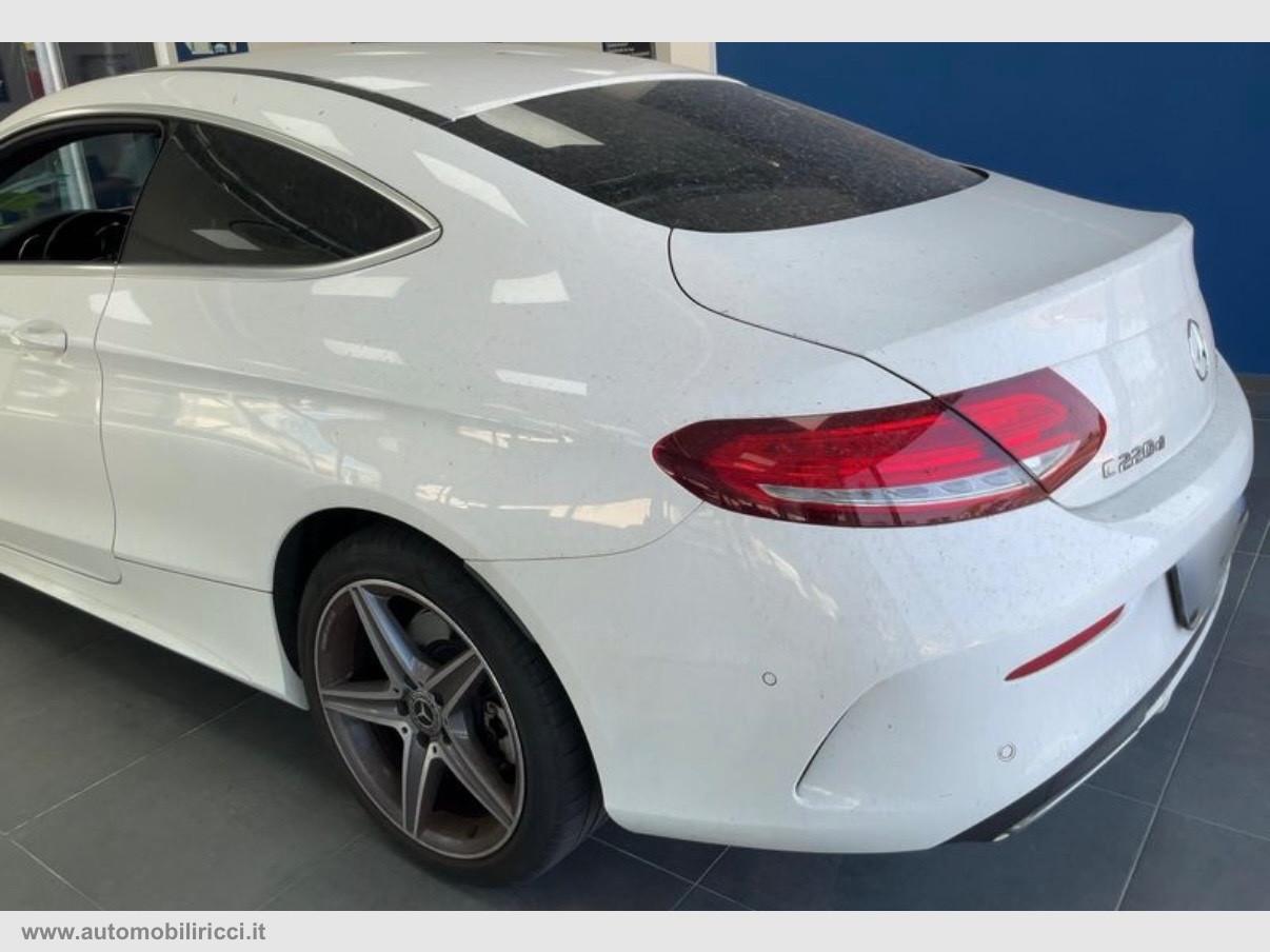 MERCEDES-BENZ C 220 d Auto 4Matic Coupé Premium