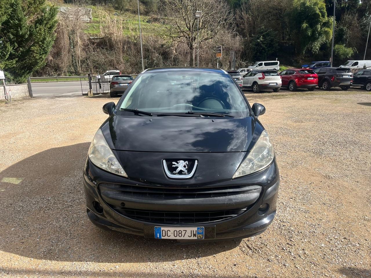 Peugeot 207 1.4 Diesel - Neopatentati