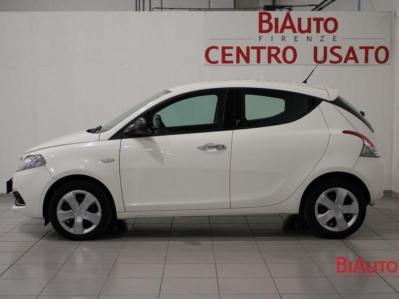 Lancia Ypsilon 1.3 MJT 16V 95 CV 5 porte S&S Silver