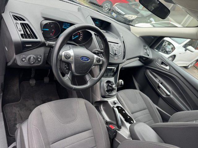 FORD Kuga 2.0 TDCI 120 CV S&S 2WD TITANIUM