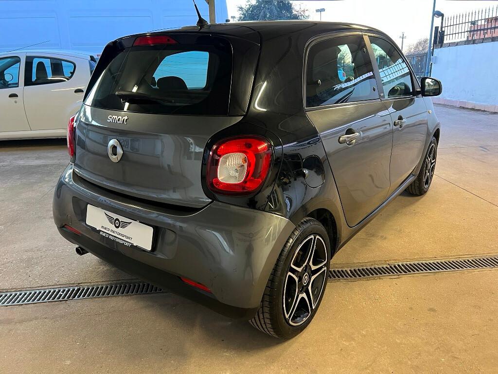 Smart Forfour Passion 1.0 71CV soli 56.000KM