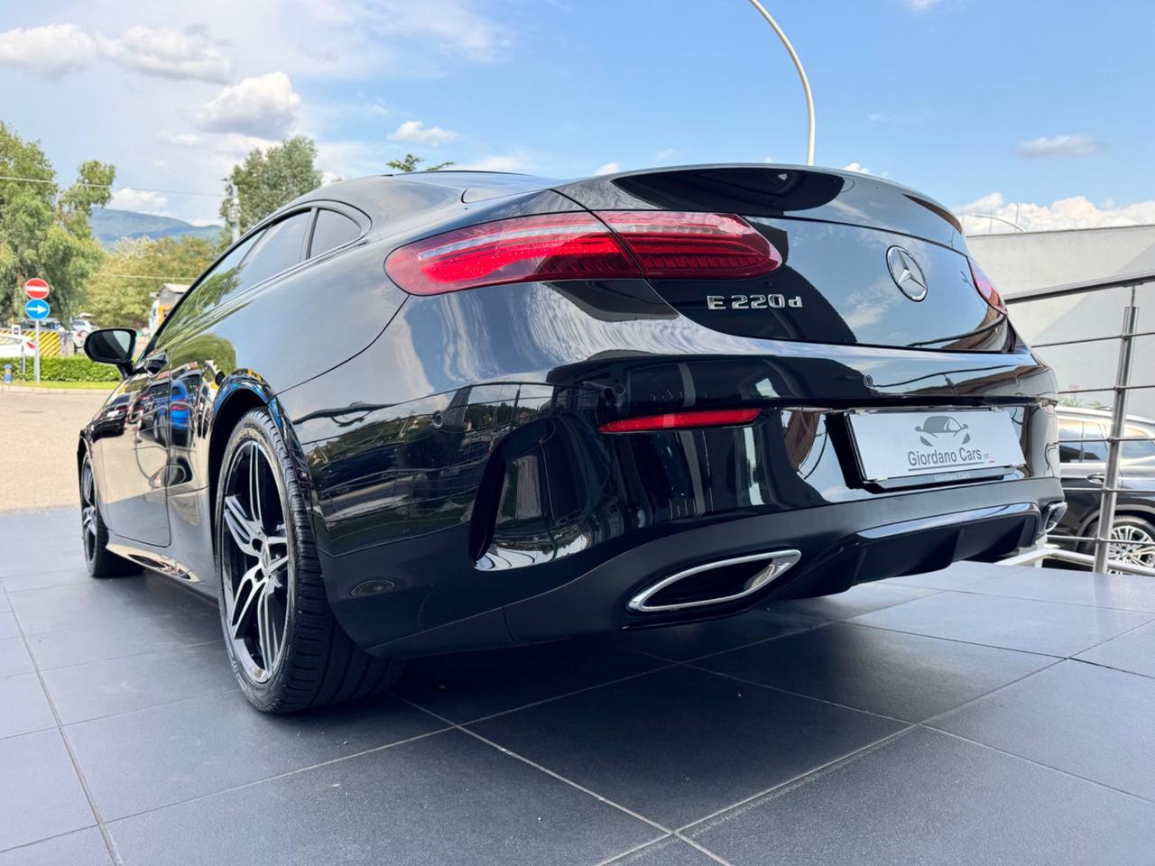 Mercedes-benz E 220 d coupe’ Auto Premium plus Amg