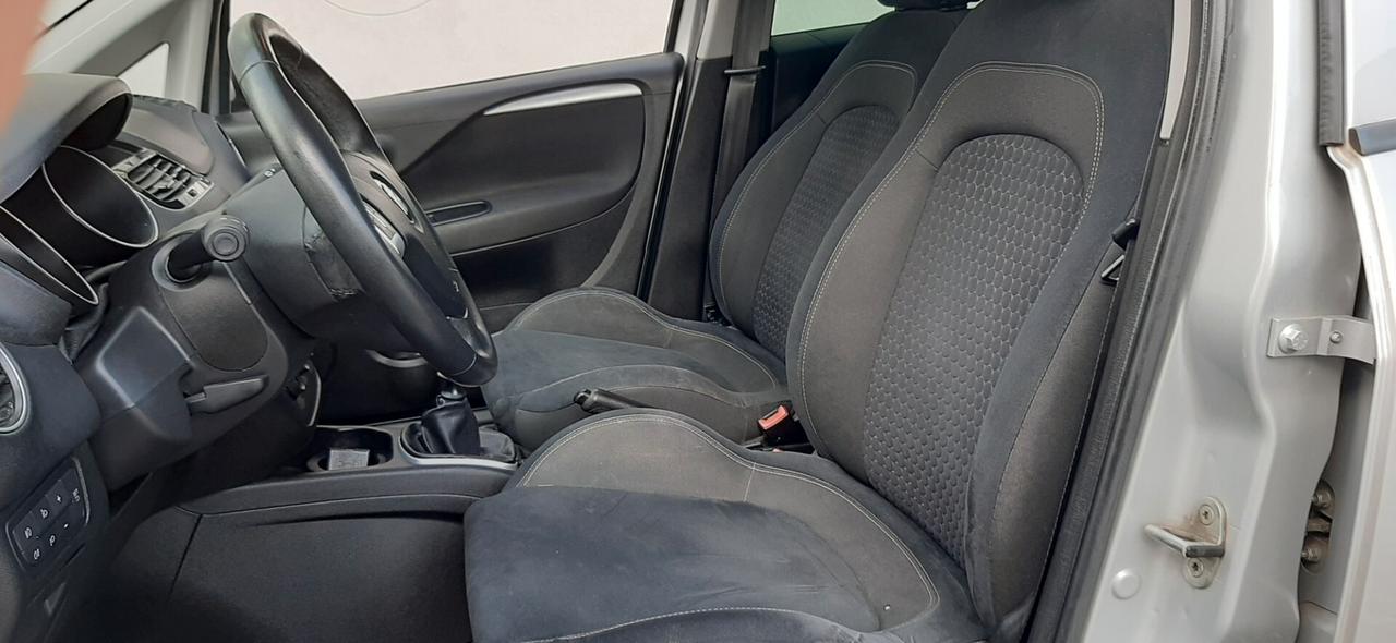 Fiat Punto LOUNGE