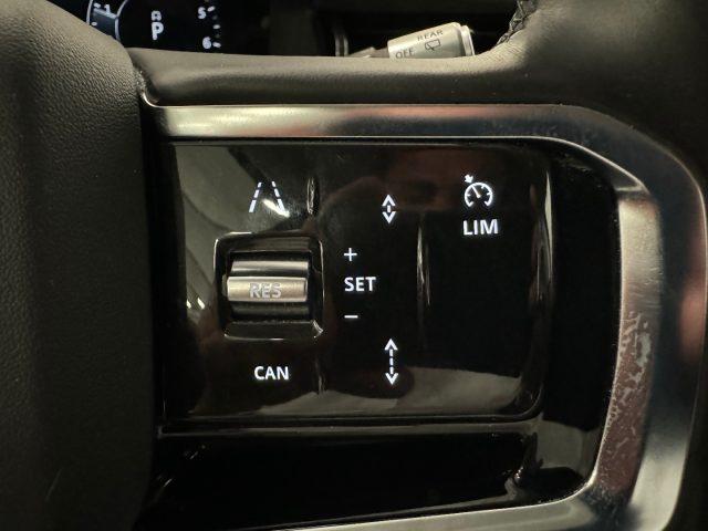 LAND ROVER Range Rover Evoque 1.5 I3 PHEV 300 CV AWD Auto SE