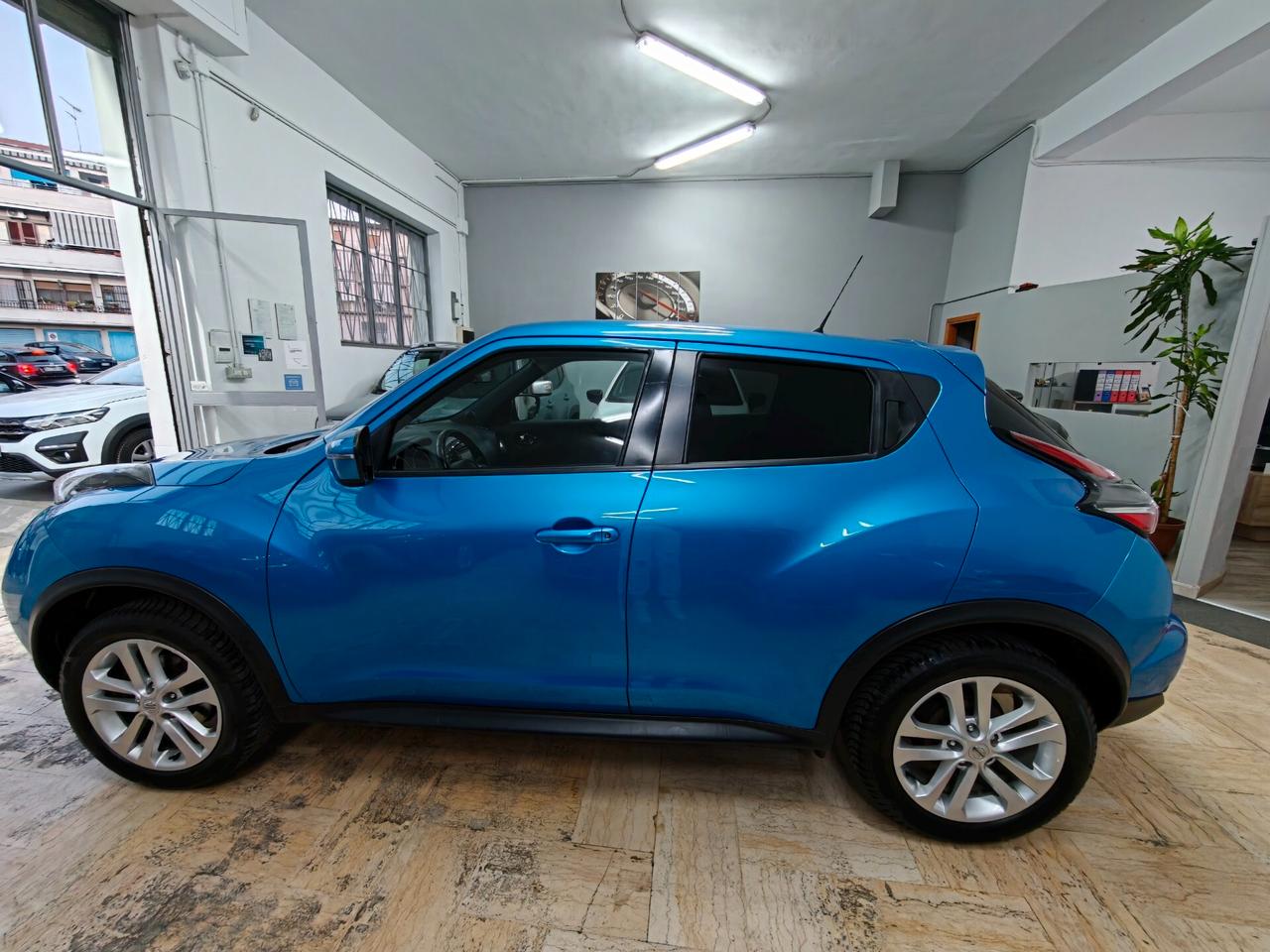Nissan Juke 1.6 GPL Acenta