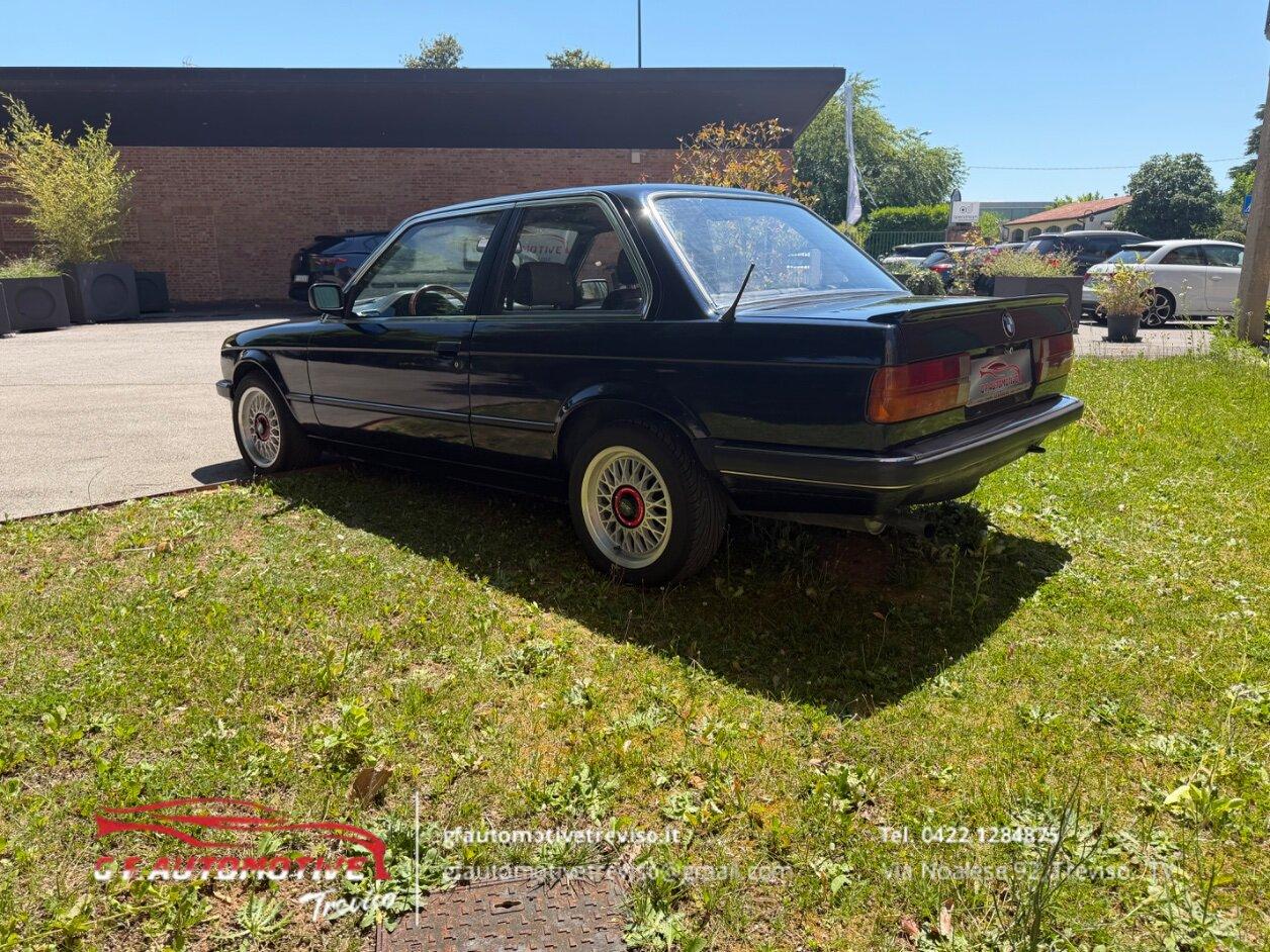 BMW 316 i 2p