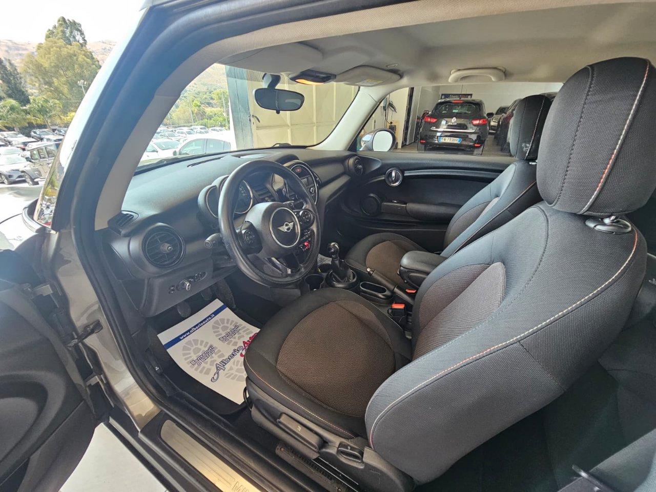 Mini 3 Porte One D Hype 1.5 D