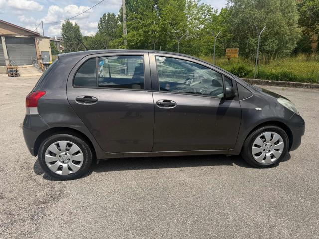 TOYOTA Yaris 1.4 D-4D DPF 5p Sol senza nessun lavoro da fare