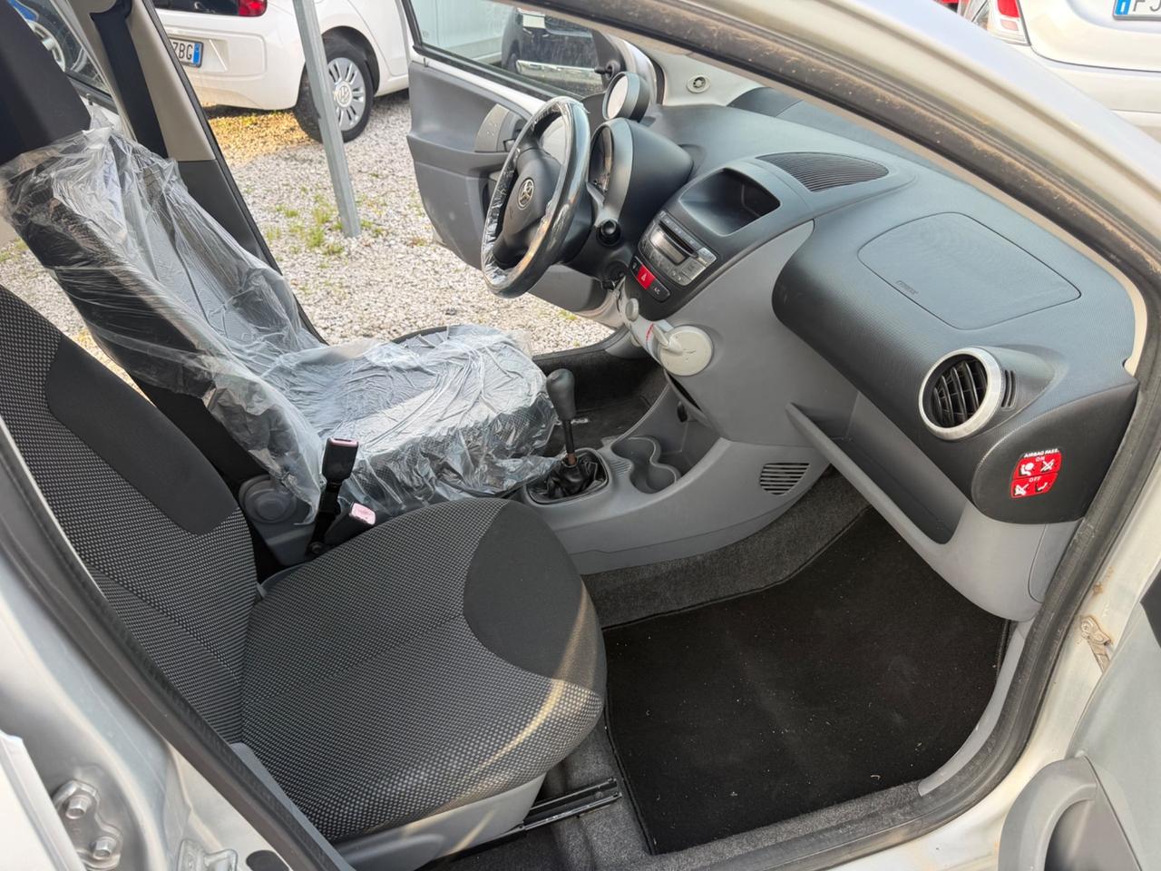 Toyota Aygo 1.0 BENZINA