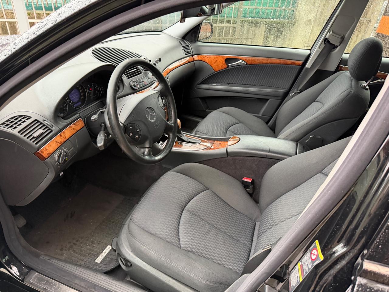 MERCEDES-BENZ E220 CDI 150CV AUTOMATICO GANCIO TRAINO