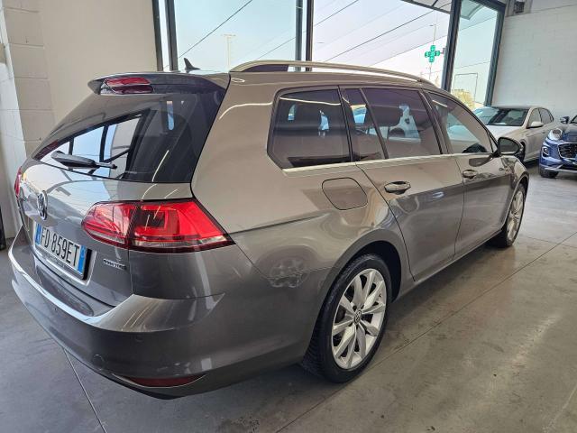 Volkswagen Golf Variant 1.6 tdi Comfortline Business 110cv automatico/neopotentati