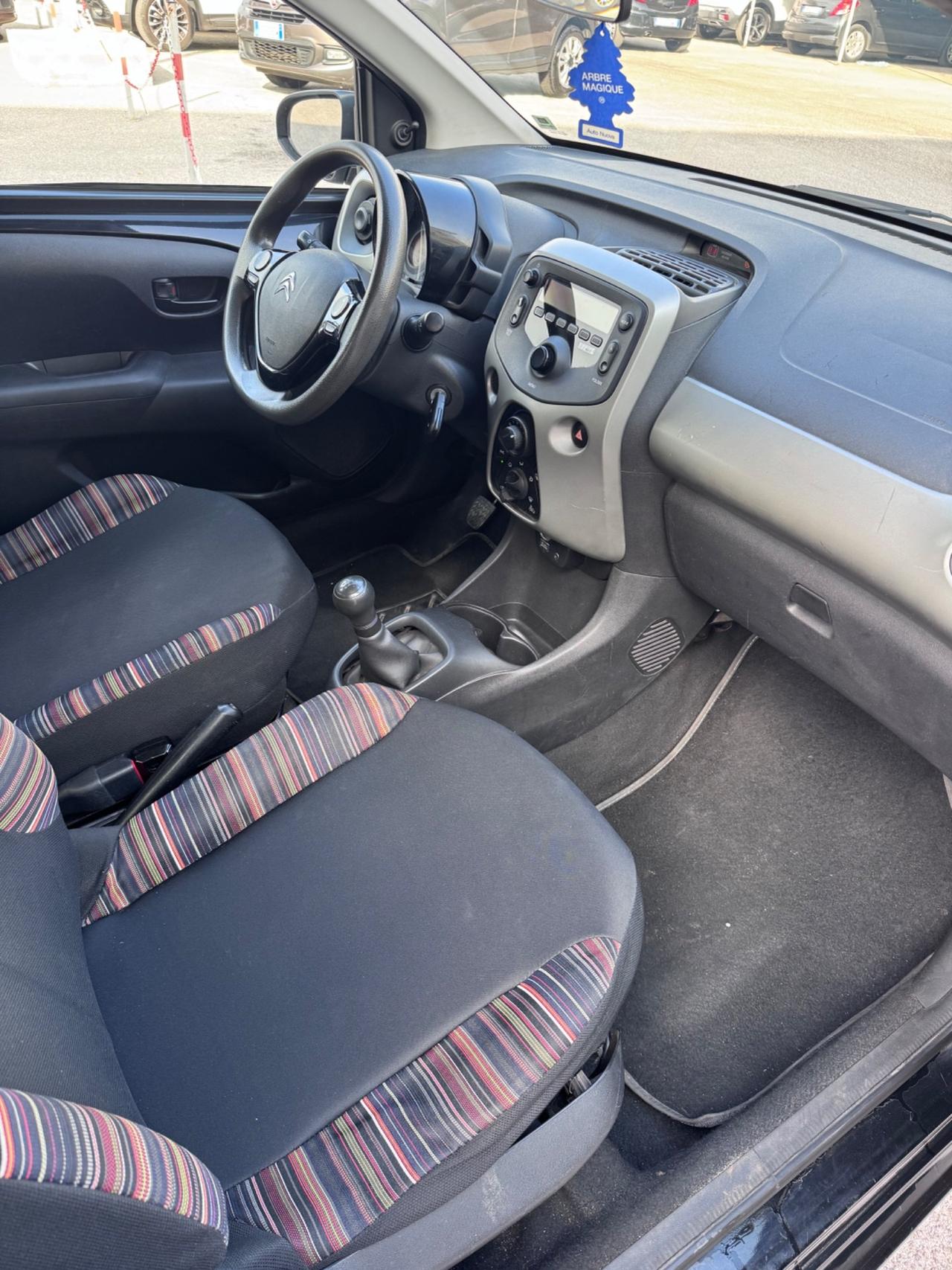 Citroen C1 VTi 68 ETG 5 porte Shine