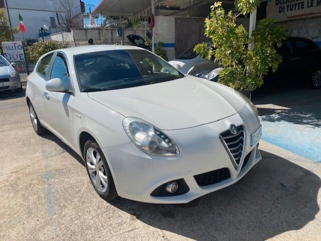Alfa Romeo Giulietta 1.6 JTDm-2 105 CV Exclusive