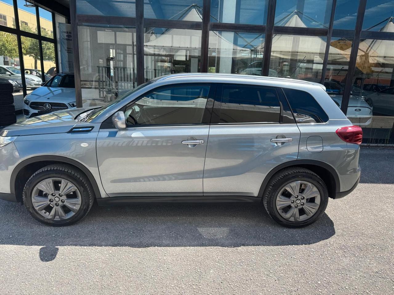 Suzuki Vitara 1.4 Hybrid Cool