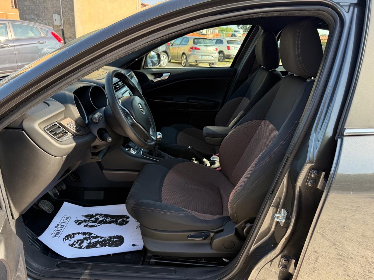 Alfa Romeo Giulietta 1.4 Turbo 120 CV GPL Distinctive UNICO