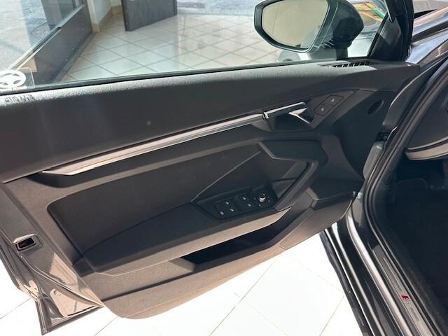 Audi A3 Sportback 35 2.0 tdi S line Edition