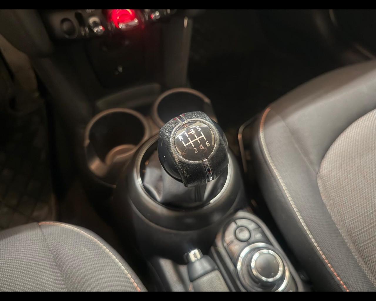 MINI Mini 4ª serie (F56) - Mini 1.5 Cooper Camden Edition