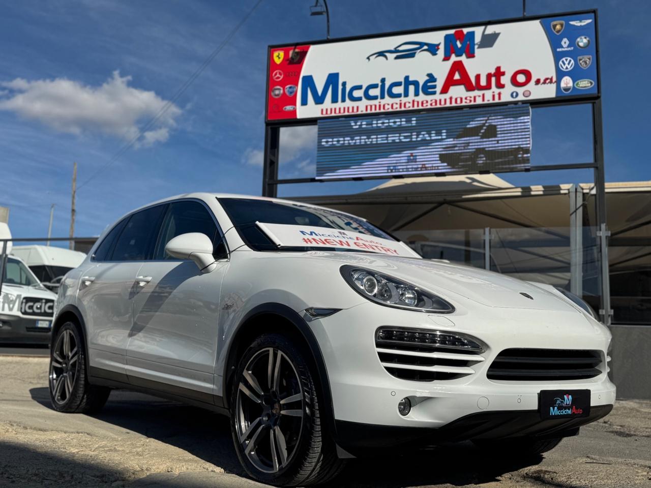PORSCHE CAYENNE 3.0 D V6 245 CV PLATINUM EDITION FULL TETTO R21