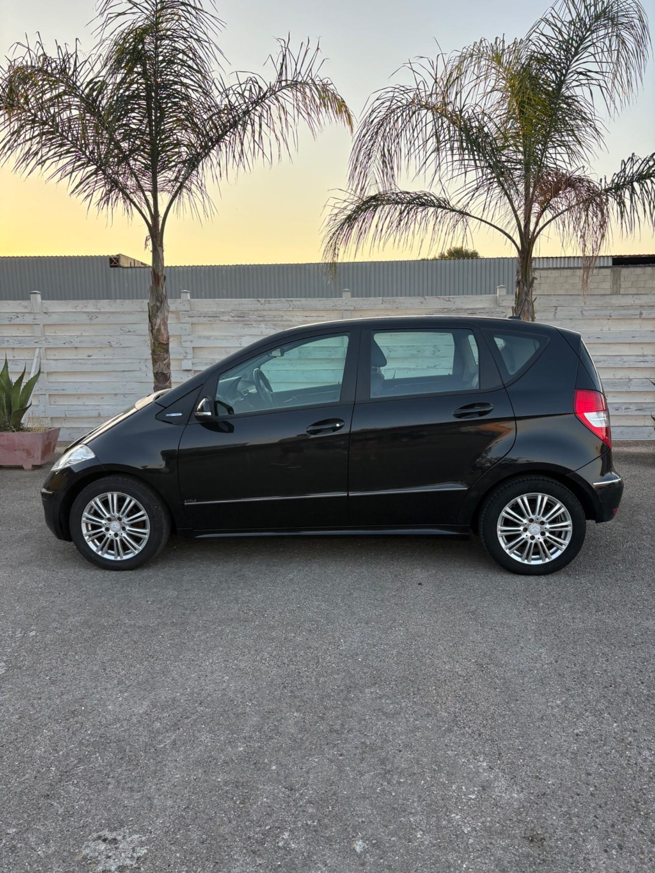 Mercedes-benz A 160 con impianto GPL