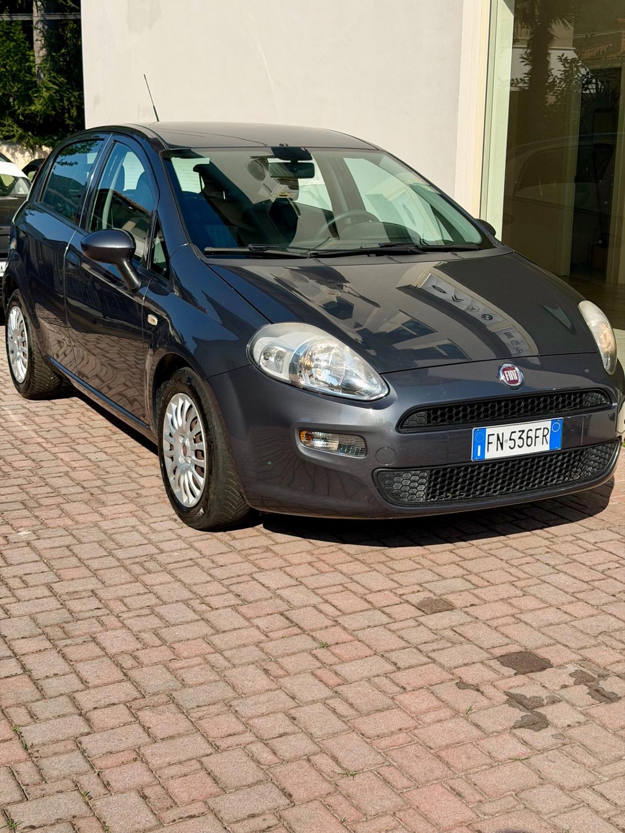 Fiat Punto 1.3 MJT II S&S 95 CV 5 porte Street