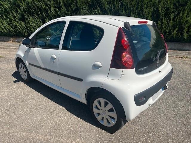 Peugeot 107 1.0 68CV 5p. Active 2Tronic AUTOMATICO