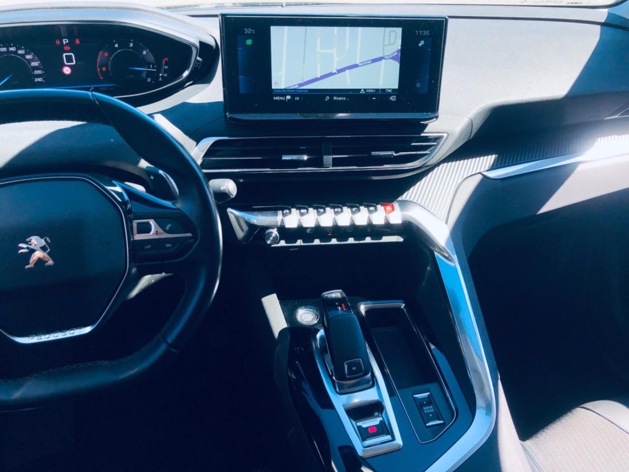 Peugeot 5008 BlueHDi 130 EAT8 Allure N1 AUTOCARRO
