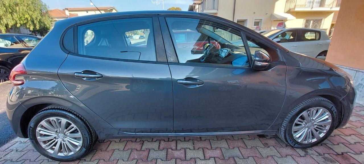 PEUGEOT 208 1,2 GPL DI SERIE 82 CV TELEFONO CRUISE CONTROL LEGA SENSORI OK CERTIFICATA