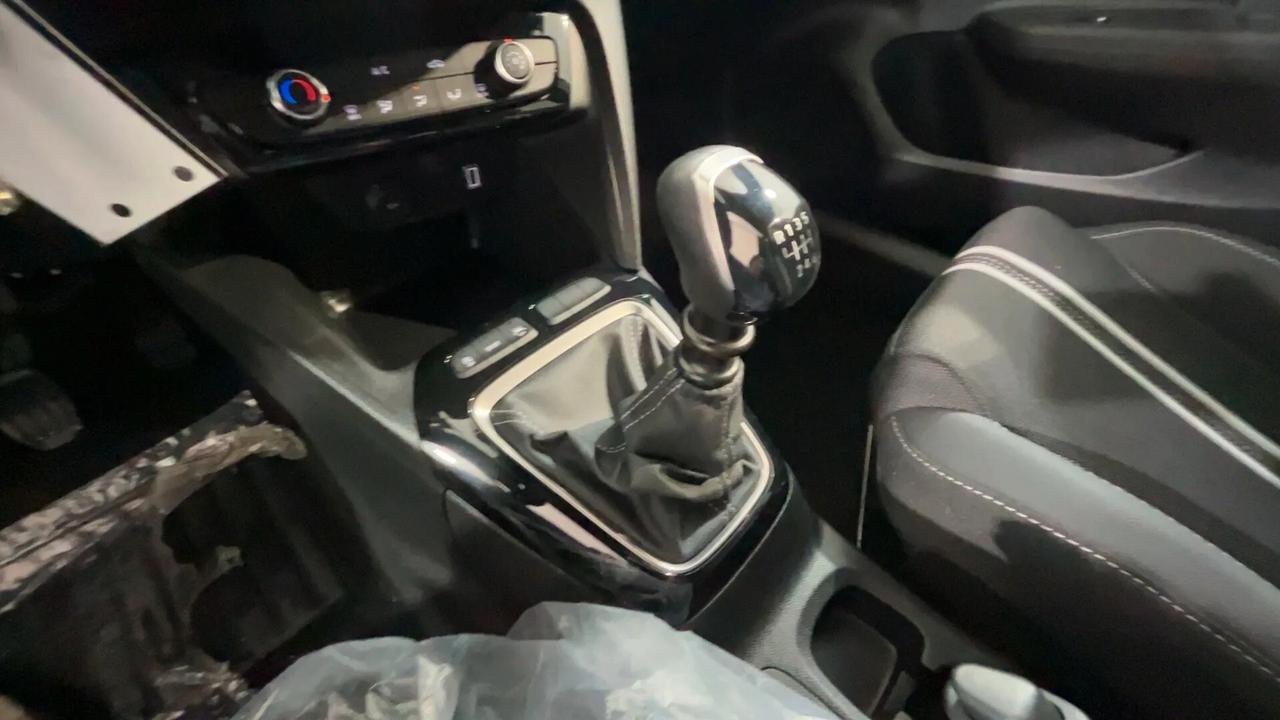 Opel Corsa 1.2 100 CV YES KM0