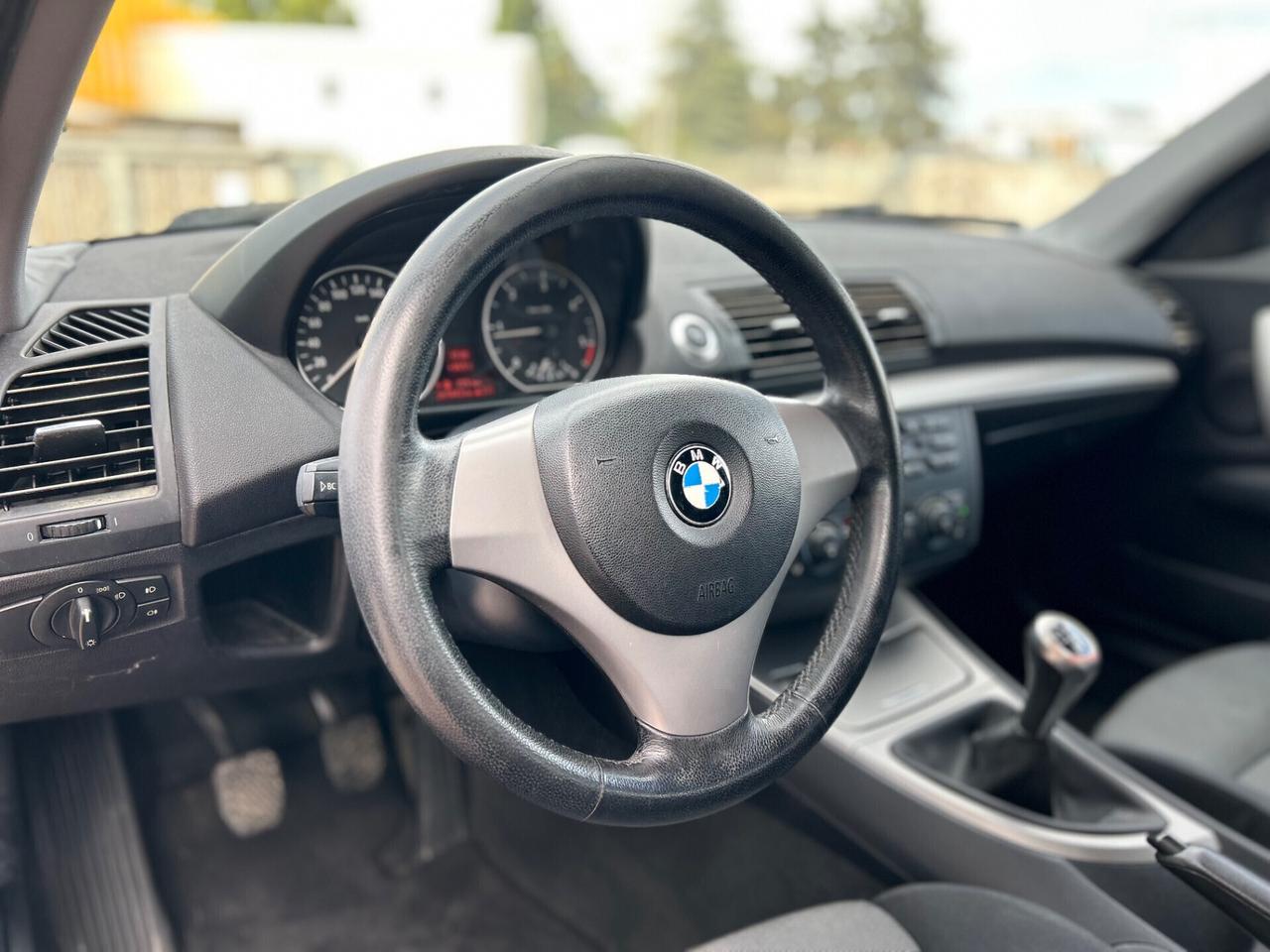 Bmw 118 118d cat 5 porte Futura