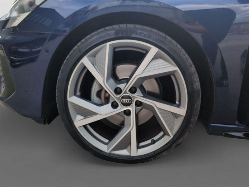 Audi A3 Sportback 40 TDI quattro S tronic S line Edition