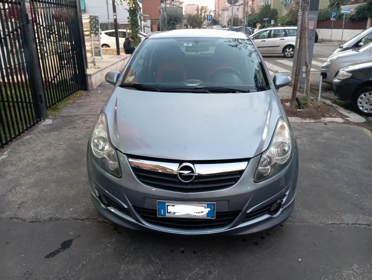 Opel Corsa 1.6 TURBO GSI