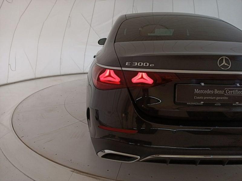 Mercedes-Benz Classe E Classe E- W214 Berlina E 300 e phev AMG Line Premium 4matic auto