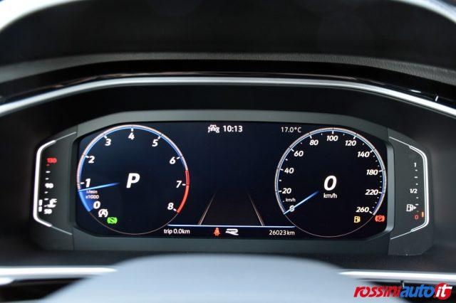 VOLKSWAGEN T-Roc 1.5 TSI 150 CV DSG R-LINE + TECH PACK + I.Q LED +