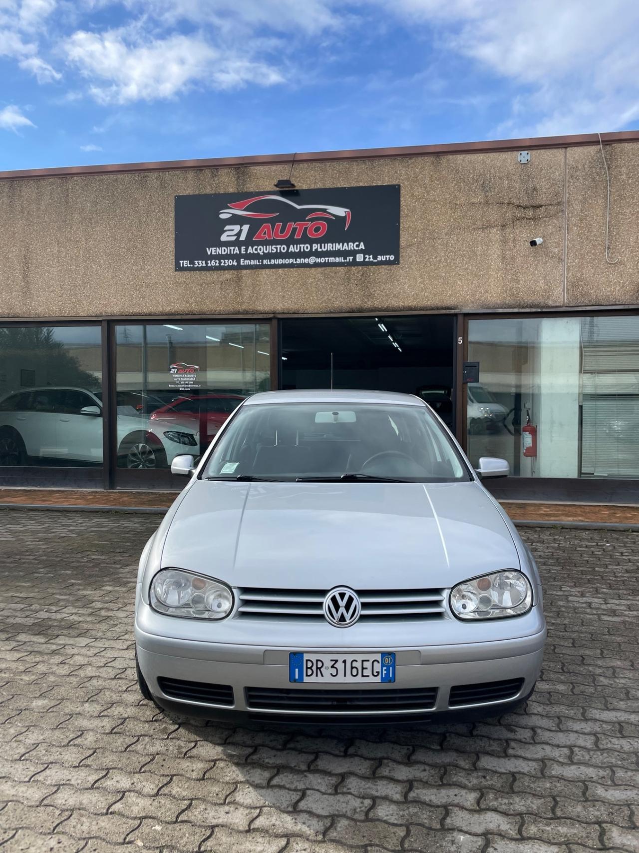Volkswagen Golf 1.6 16V cat 5 porte Highline