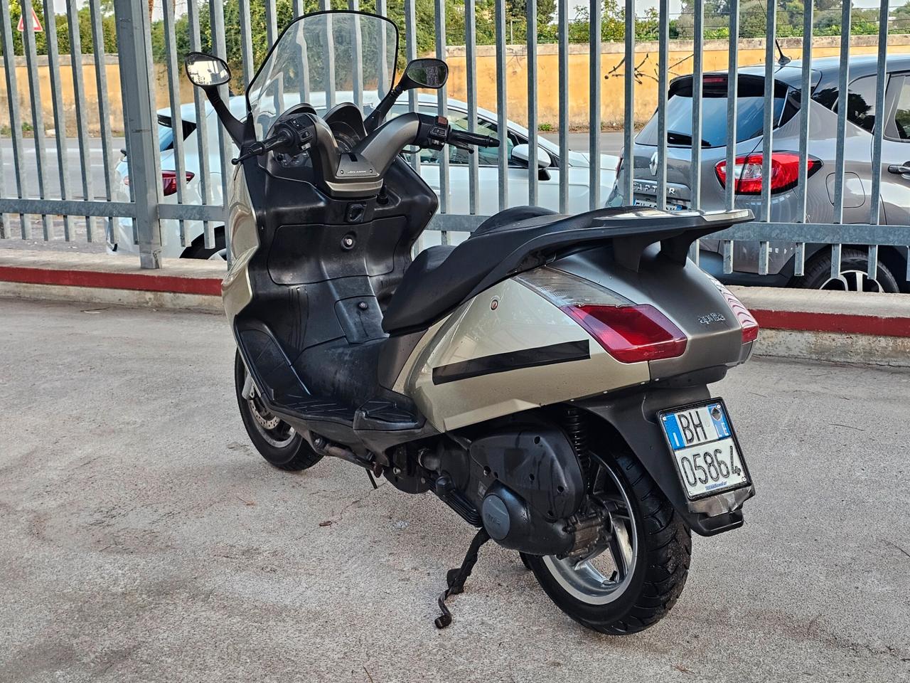 Aprilia Atlantic 200