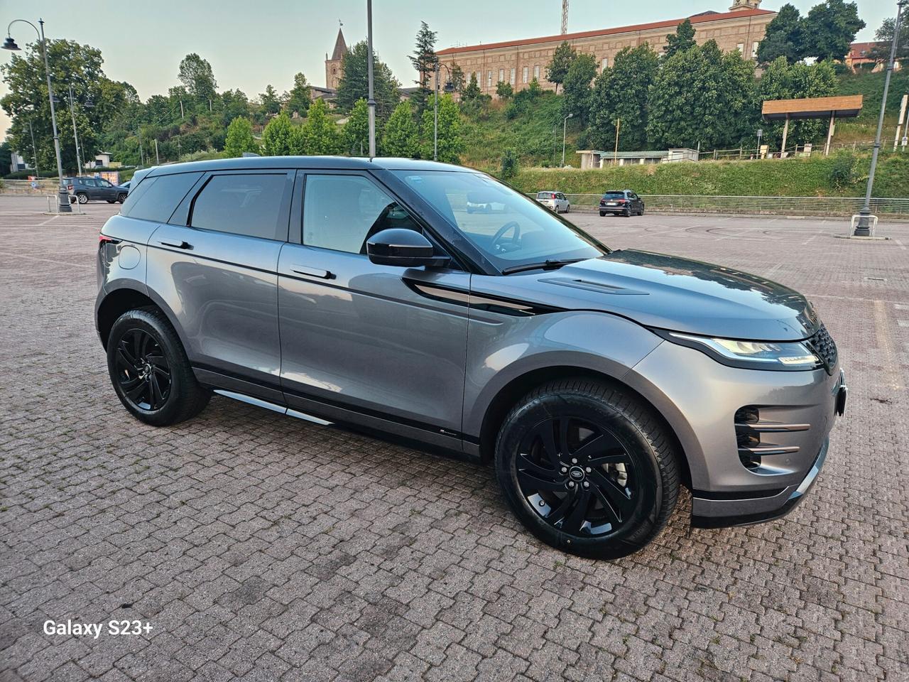 Range Rover Evoque HYBRID R-dynamic
