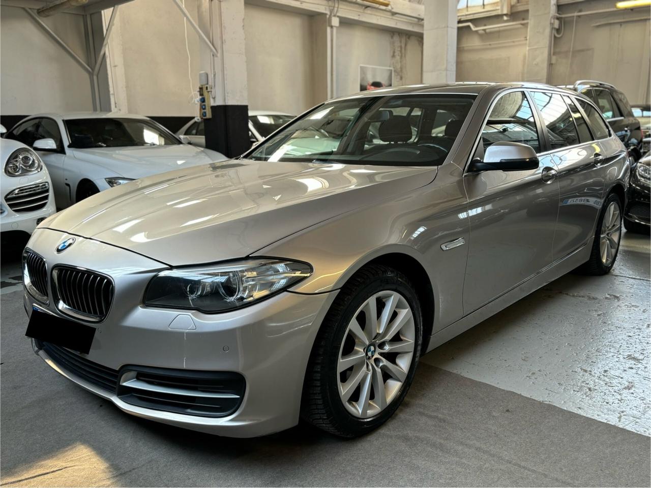 Bmw 525 525d xDrive Touring Luxury